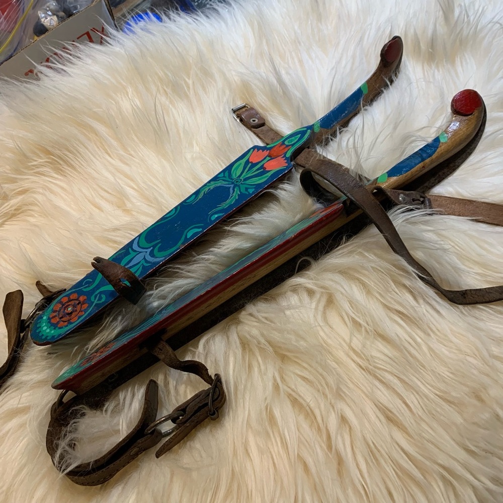 SALE!! Antique Dutch Houtjes strap on skates IJLST.    2